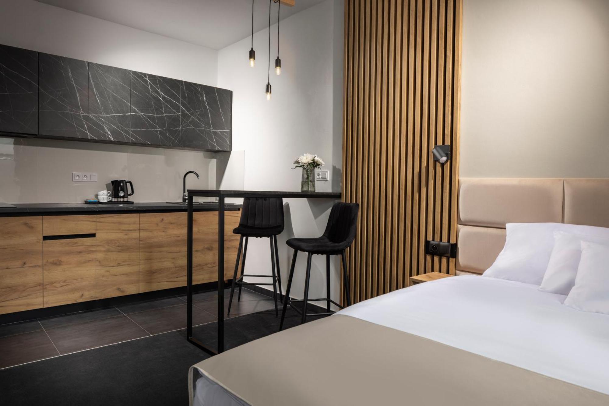 Hotel Savorsky Jihlava Buitenkant foto