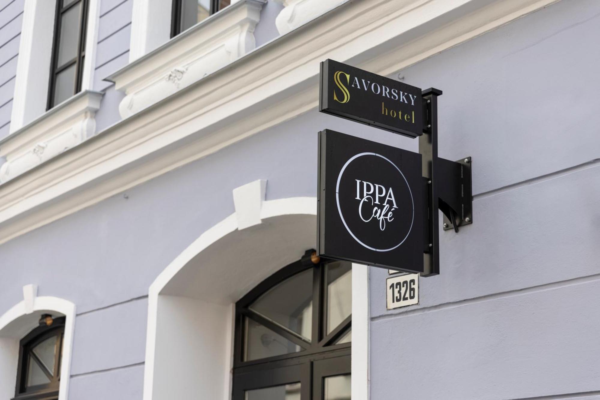 Hotel Savorsky Jihlava Buitenkant foto